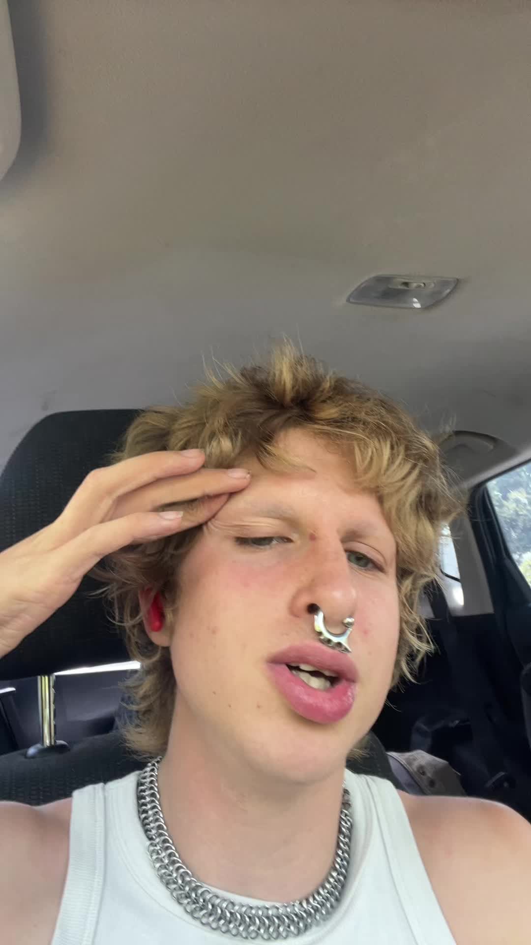 @Followboyadjacent