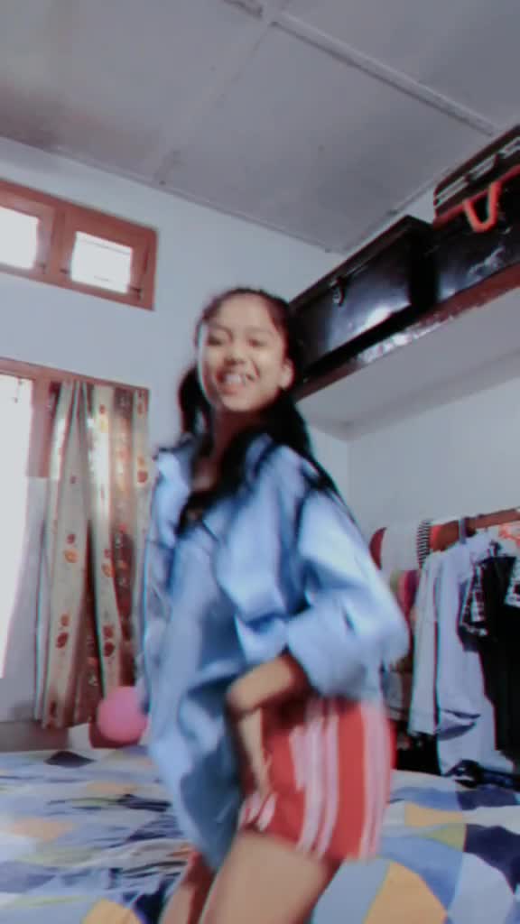 @𝑀𝑜𝓃𝒾𝓀𝒶 𝓂𝒶𝓇𝒶𝓀 ✨