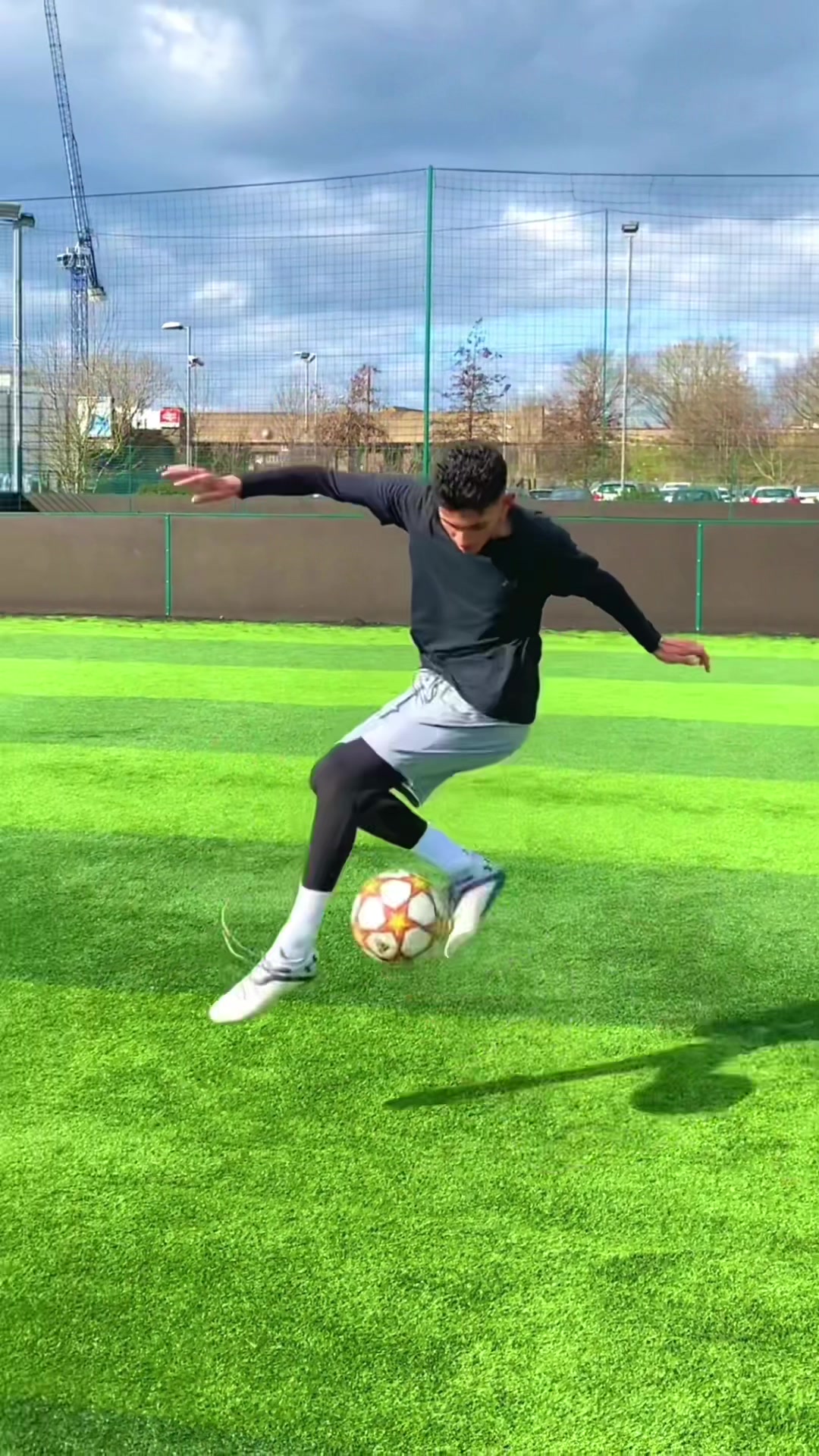 @ELASTICO KING👑
