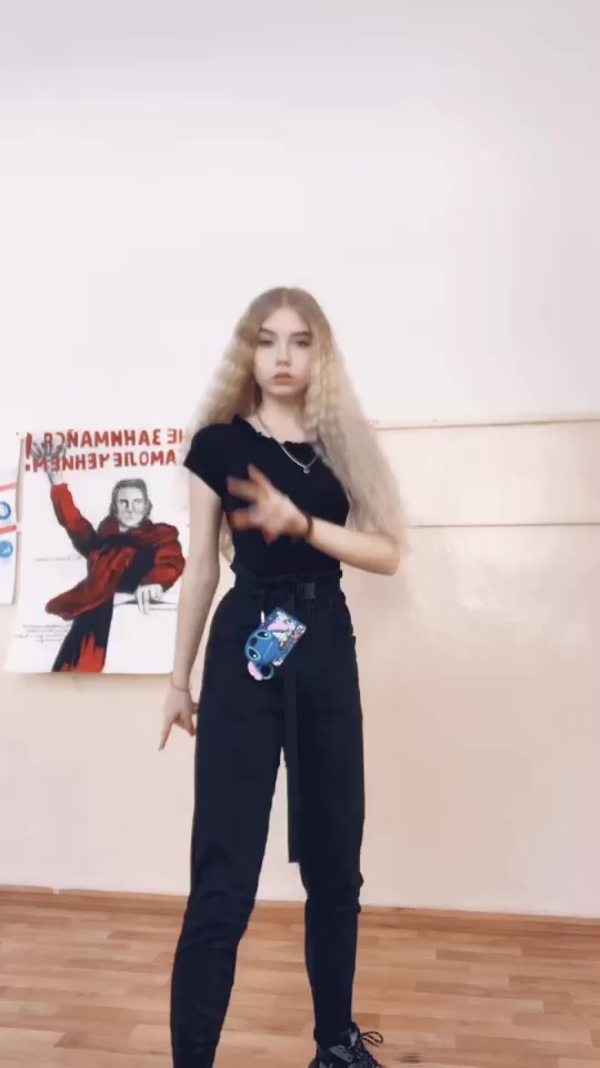 @Злата Кисс🐾