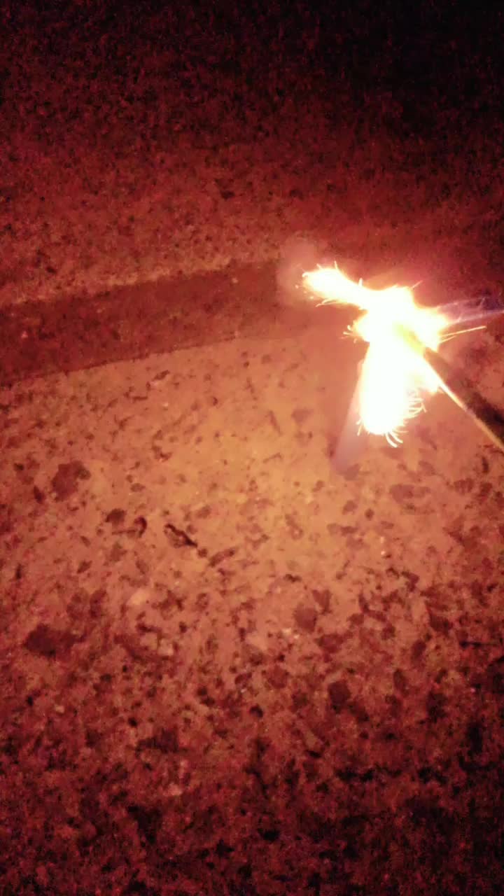 @(´・∀・`)ヘッ