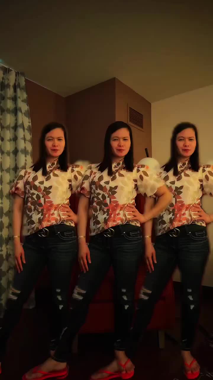 @nicolevaug