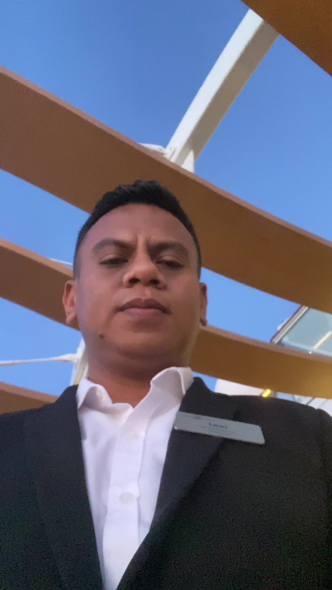 @Lewi Pandie