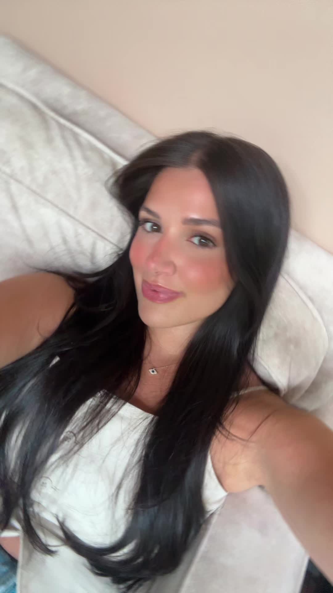 @Anita Berisha