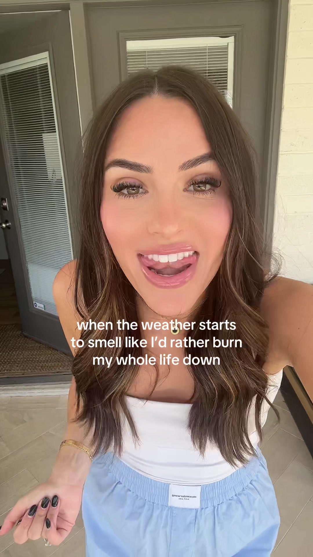 @katiehowwie