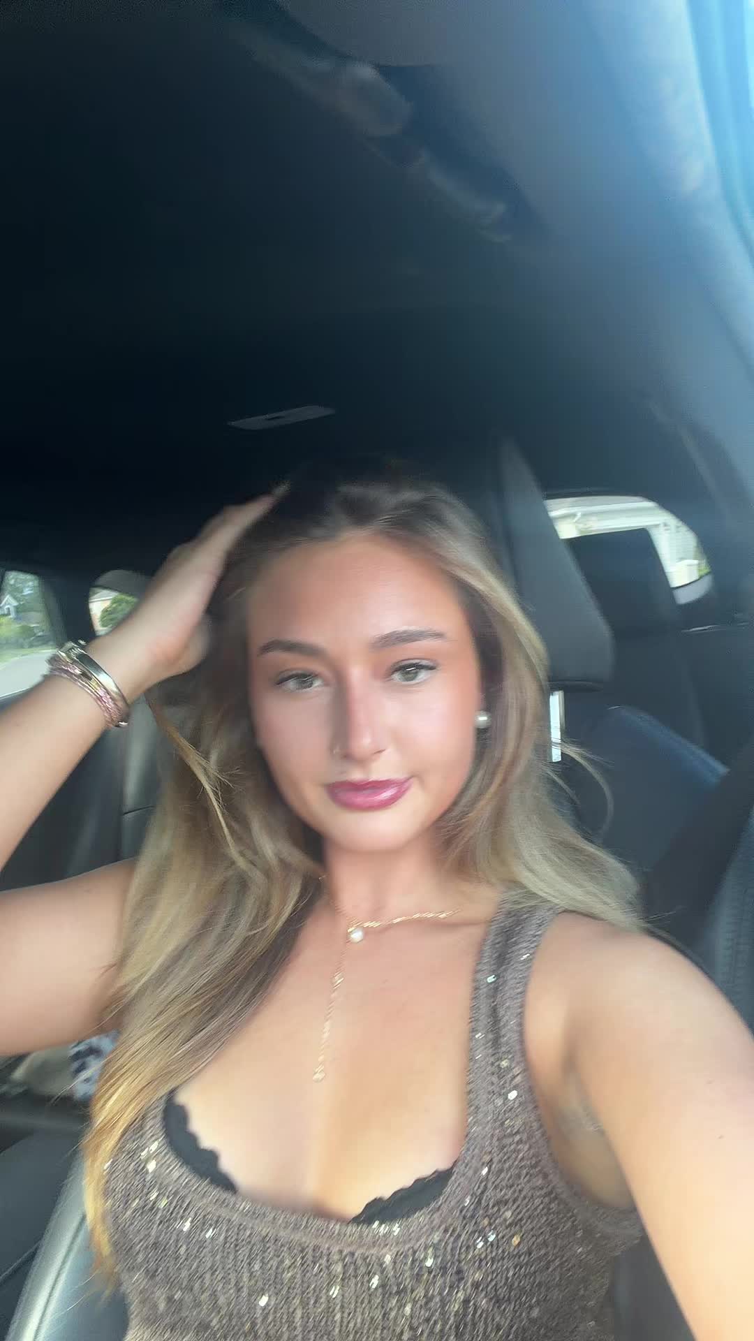 @avaroseee