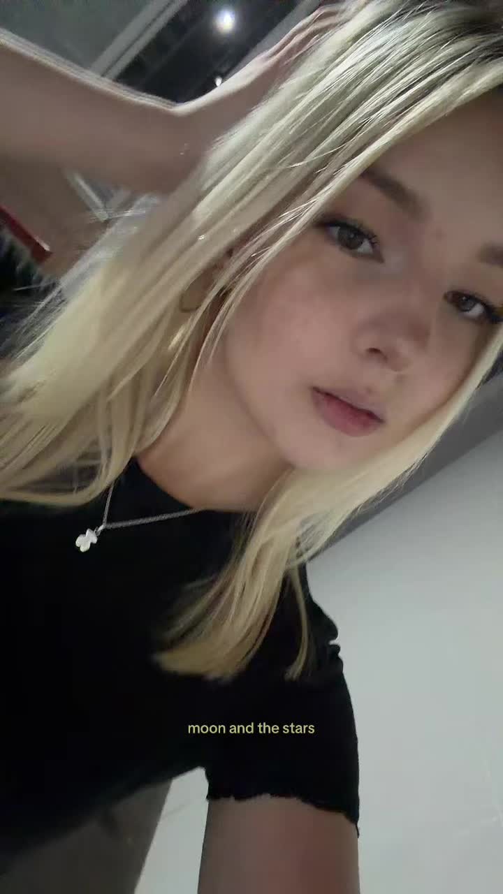 @viraalgirl