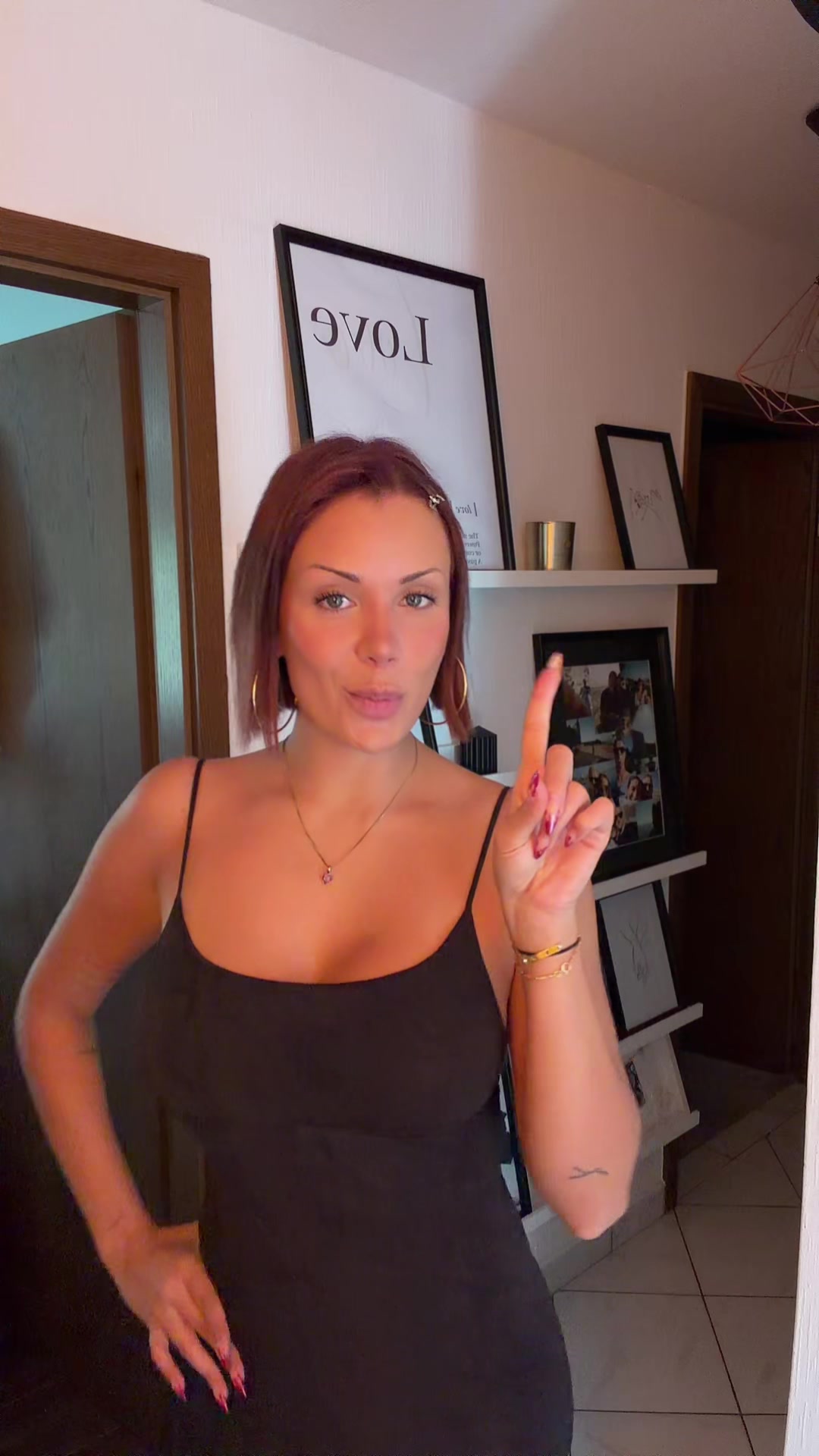 @NYXEA