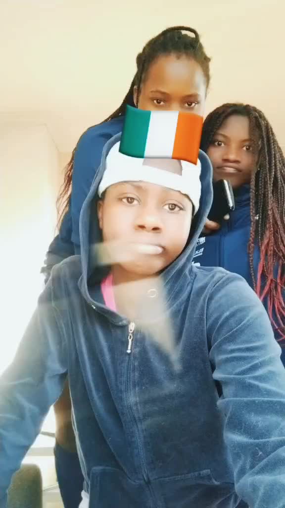 @Z💚A❤️W💙A💜D🖤I🤎1🤍7❤️0💜8🤍