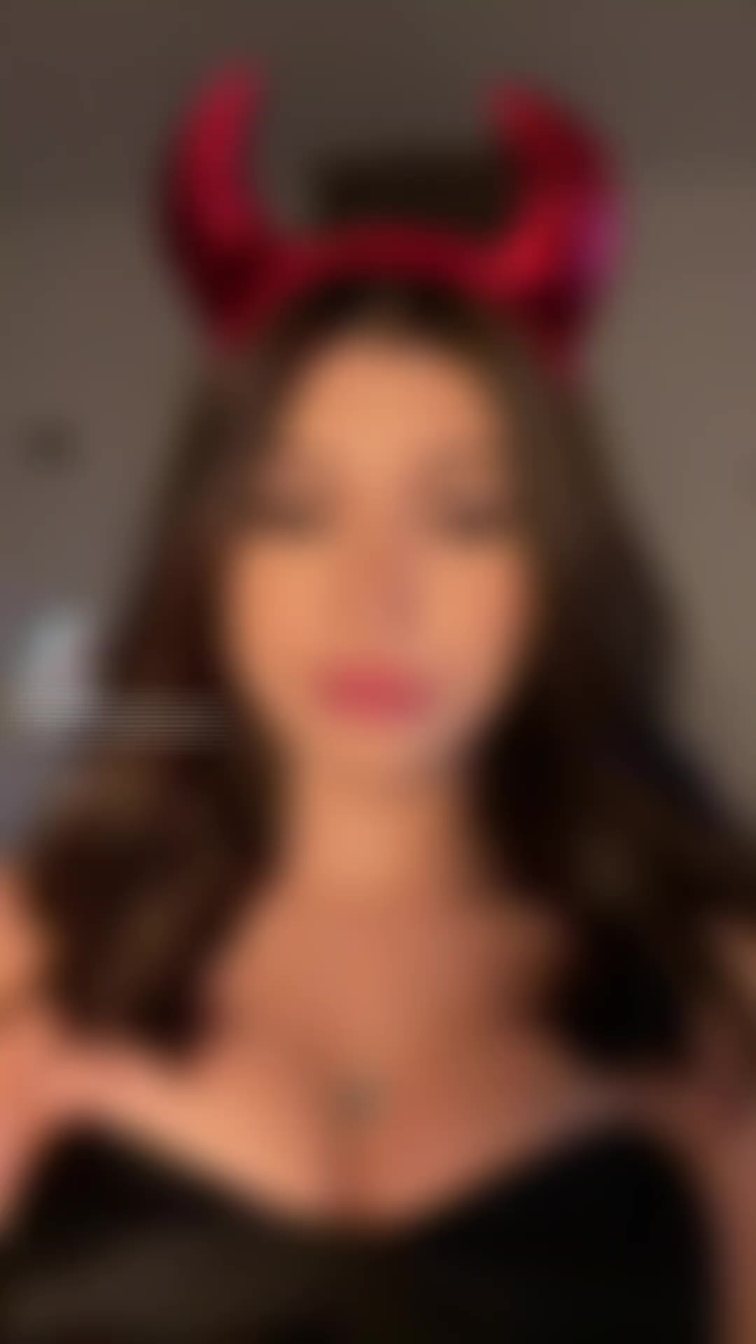 @ava rose