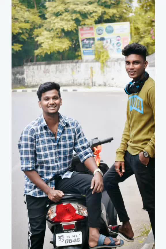 @santhoshdhanush0010