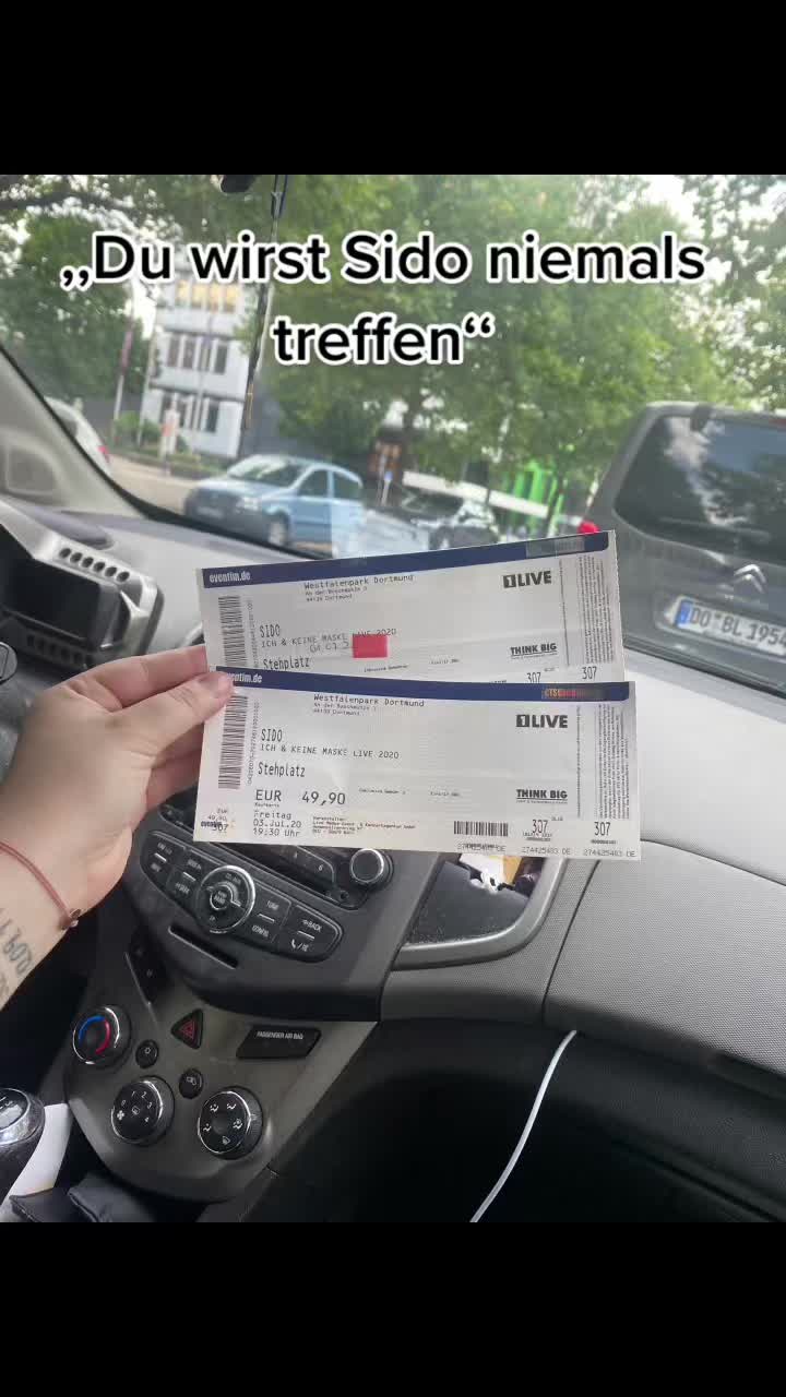 @Steffi