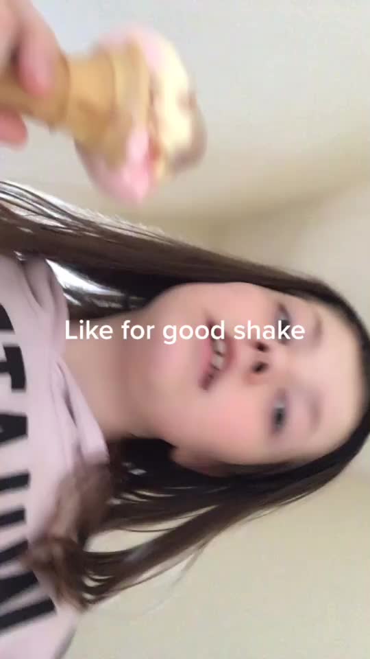 @phoebeshaw