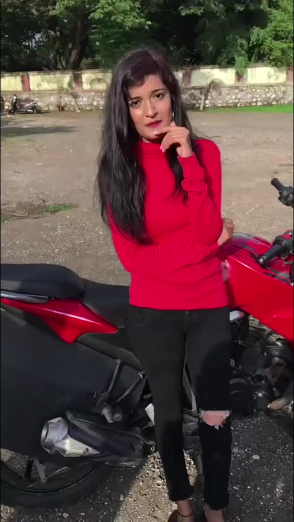 @heena_khan_ Angel
