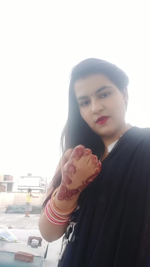 @ayushidhanraaz