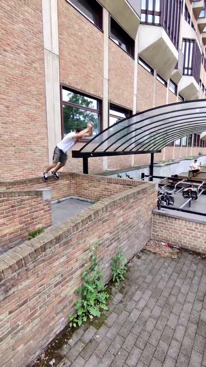 @C&eacute;dric Meyers