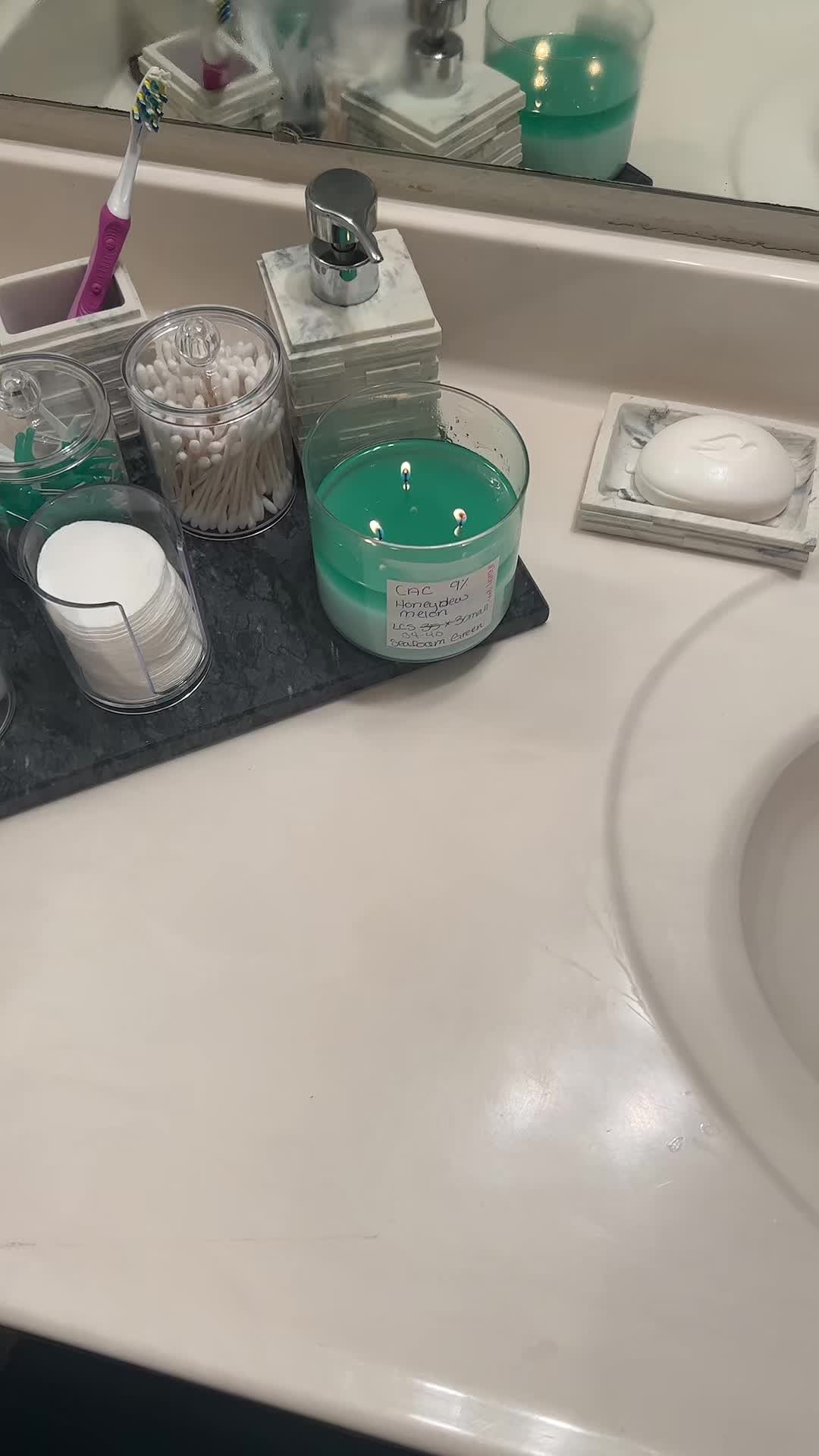 @Rosalinas_scent_co