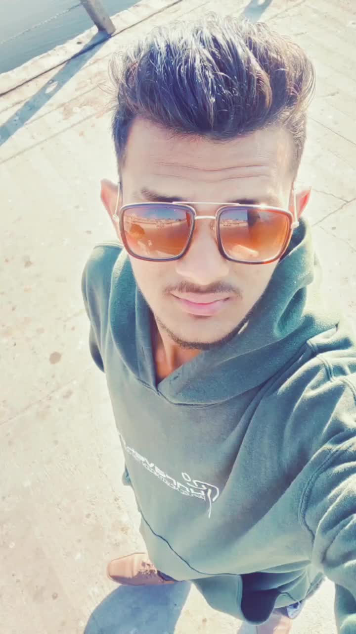 @👿Akki_Bhai_2212