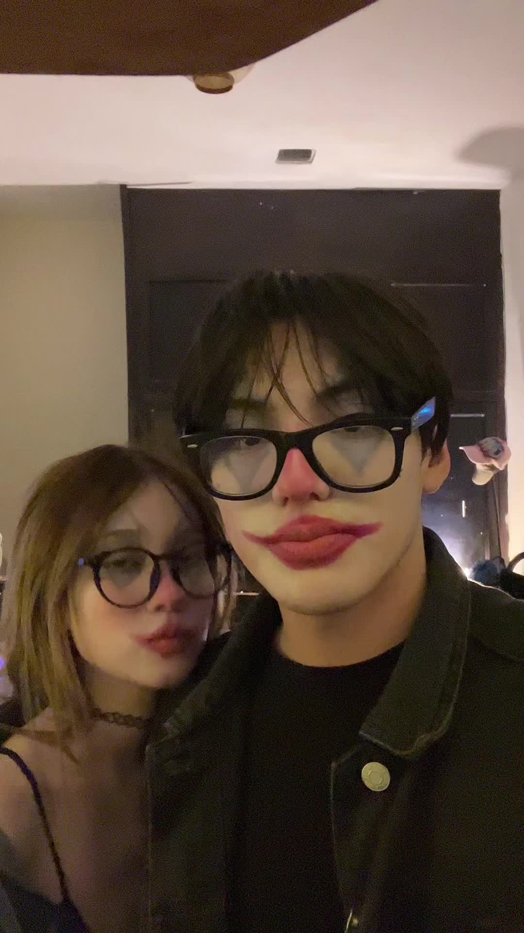 @W:))