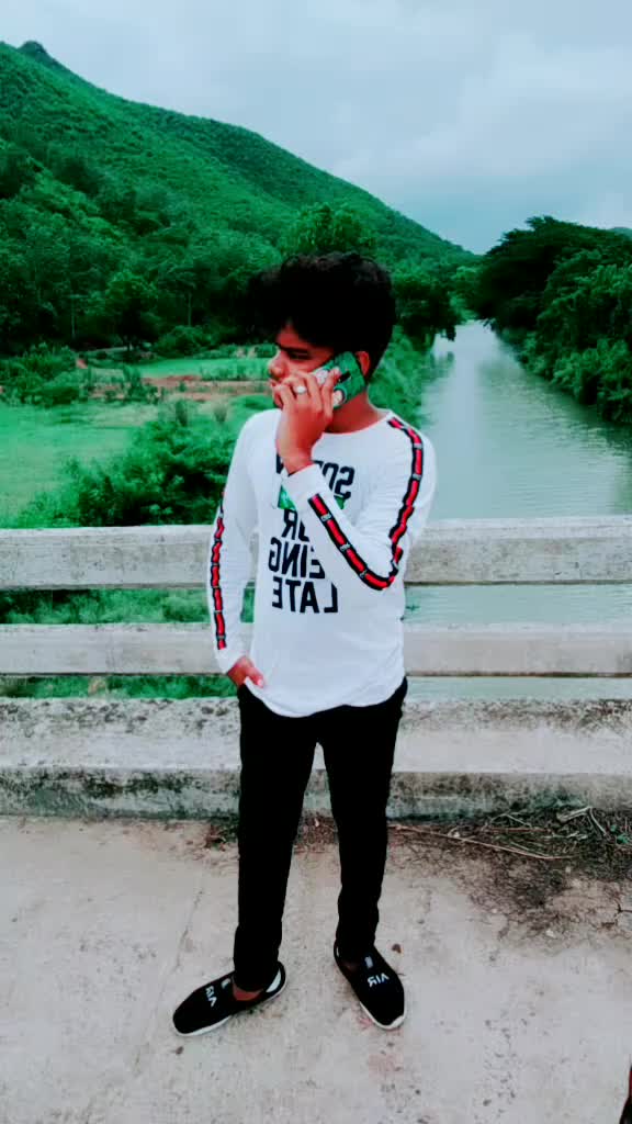 @user25631150016