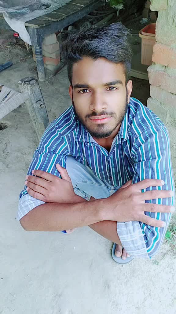 @mr_faisal_ 01