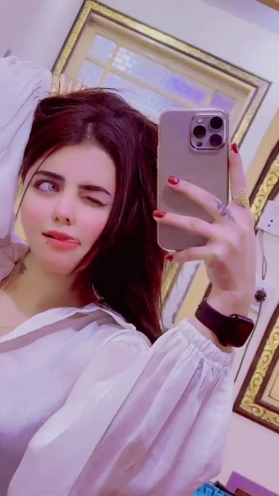 @🦋Arzo khan 💔🖤🥀🥀🖤❤️🩹