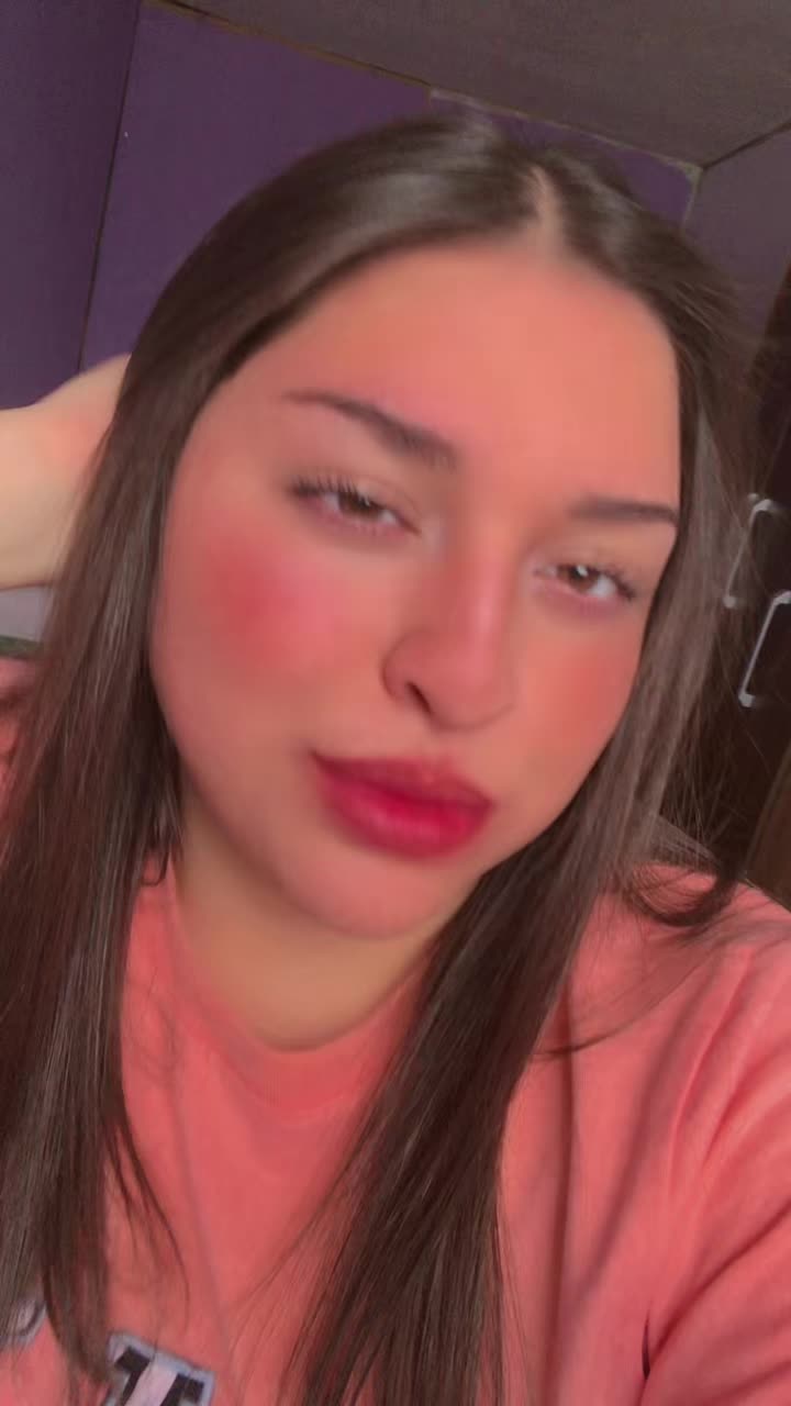 @Iamdafne