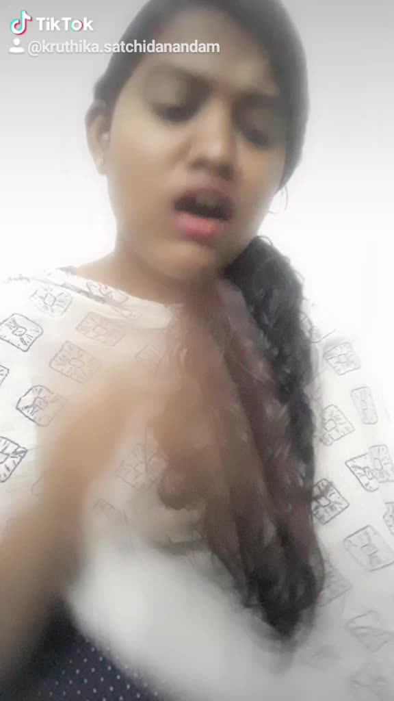 @😊