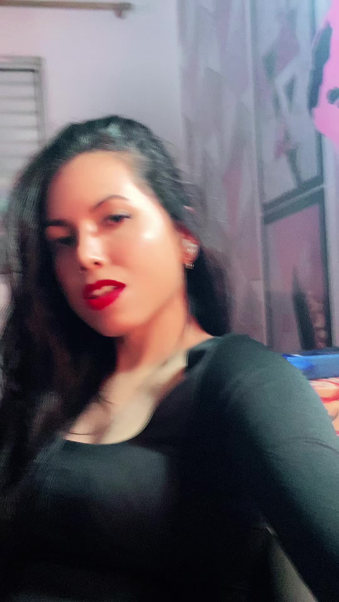 @Priscila Araújo