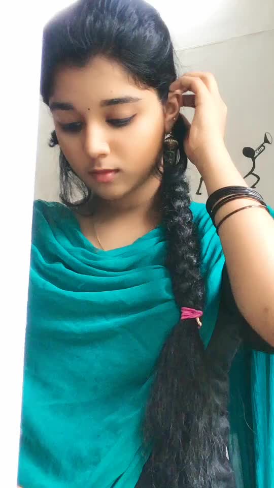 @meghnaponnu