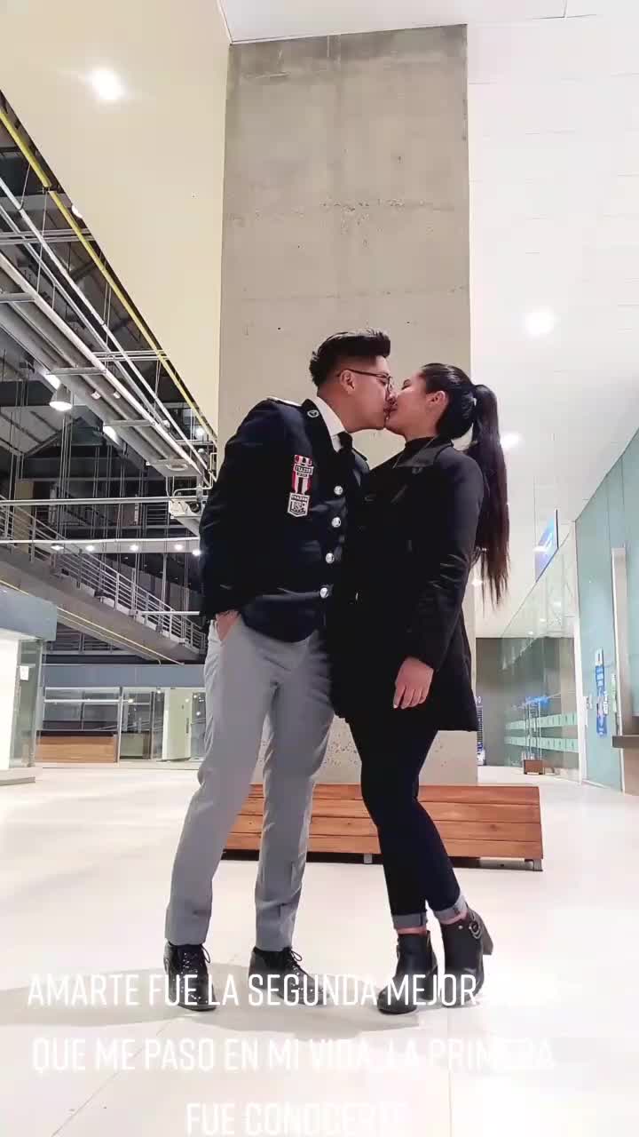 @Mîĺtôň MQ