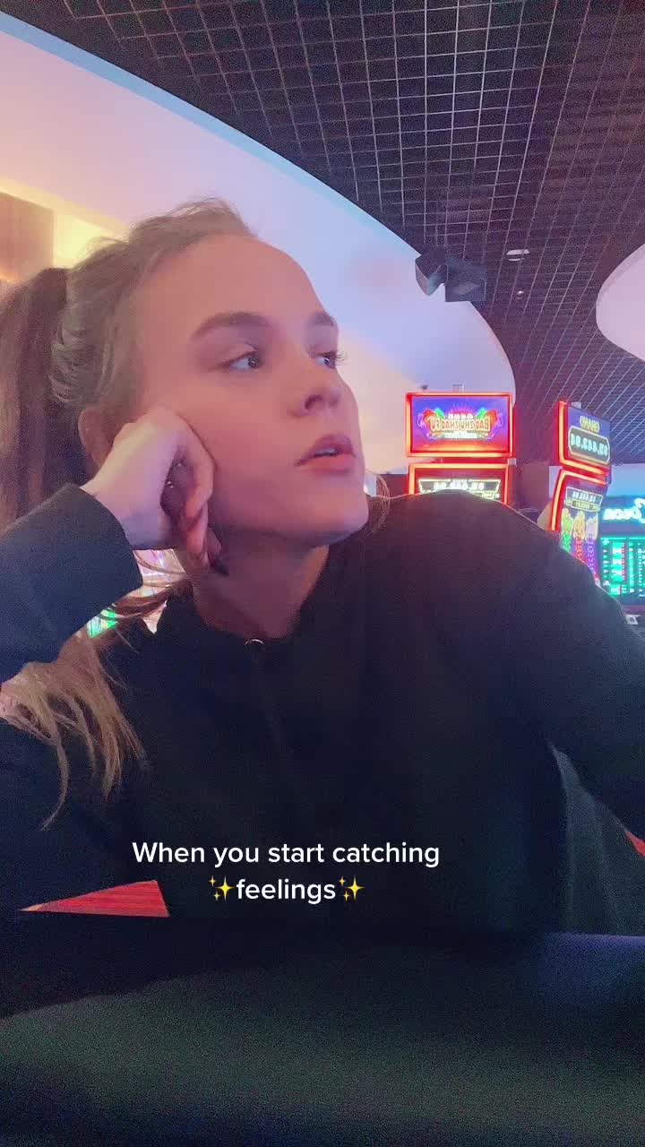 @alrightarianna