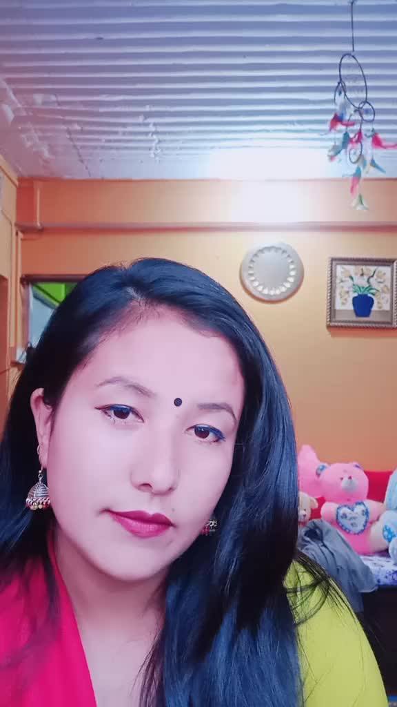 @S&igrave;nora Aavya Tamang