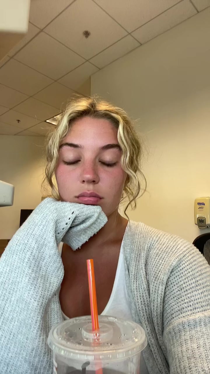 @aislinnservaes