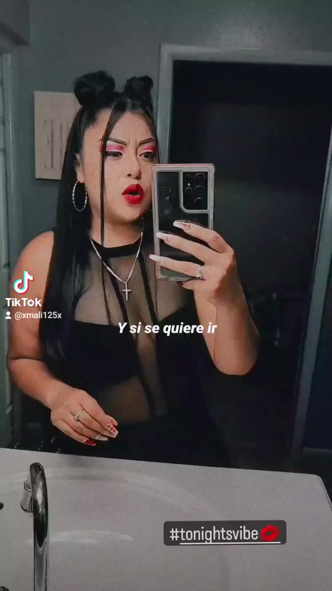 @Amalia