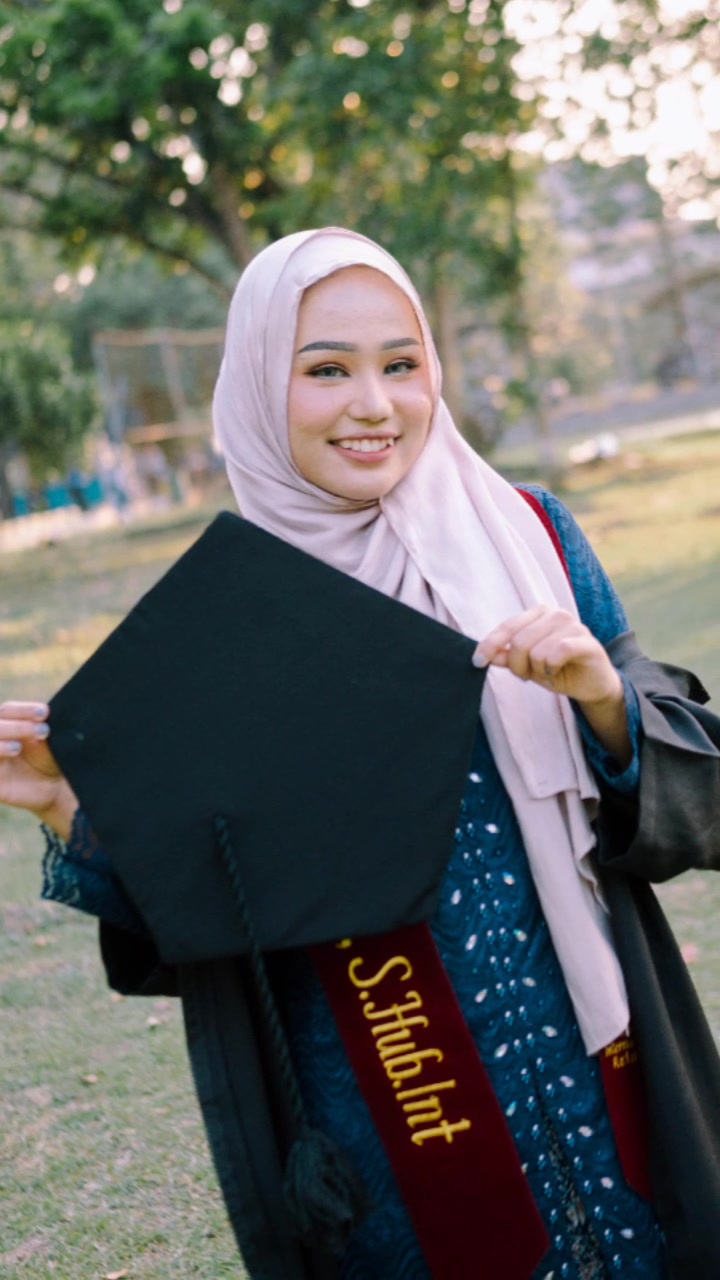 @Nur_yntiii