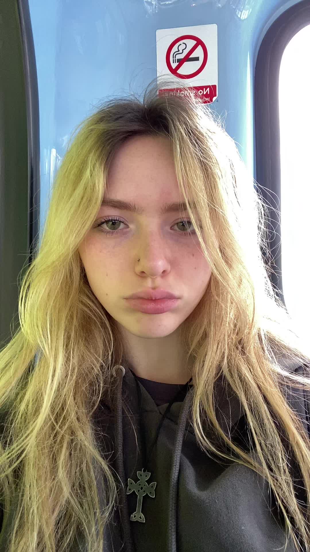 @🧛🏻♀️
