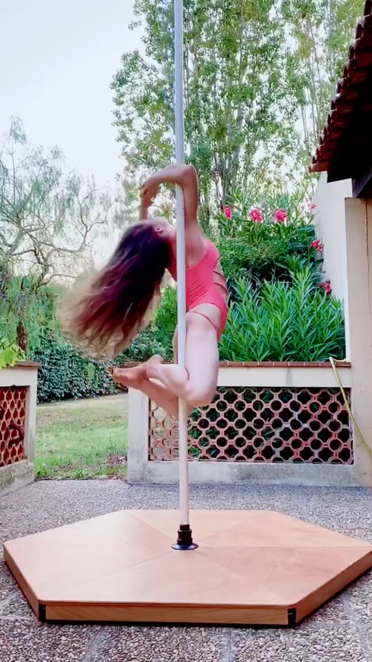 @vitamia_pole_sport