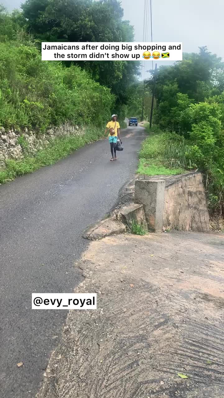 @evy_royal