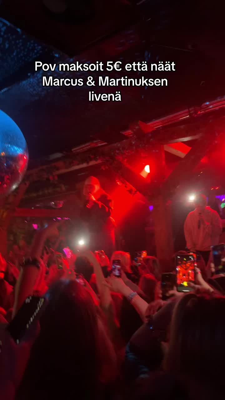 @𝑆𝑎𝑟𝑎