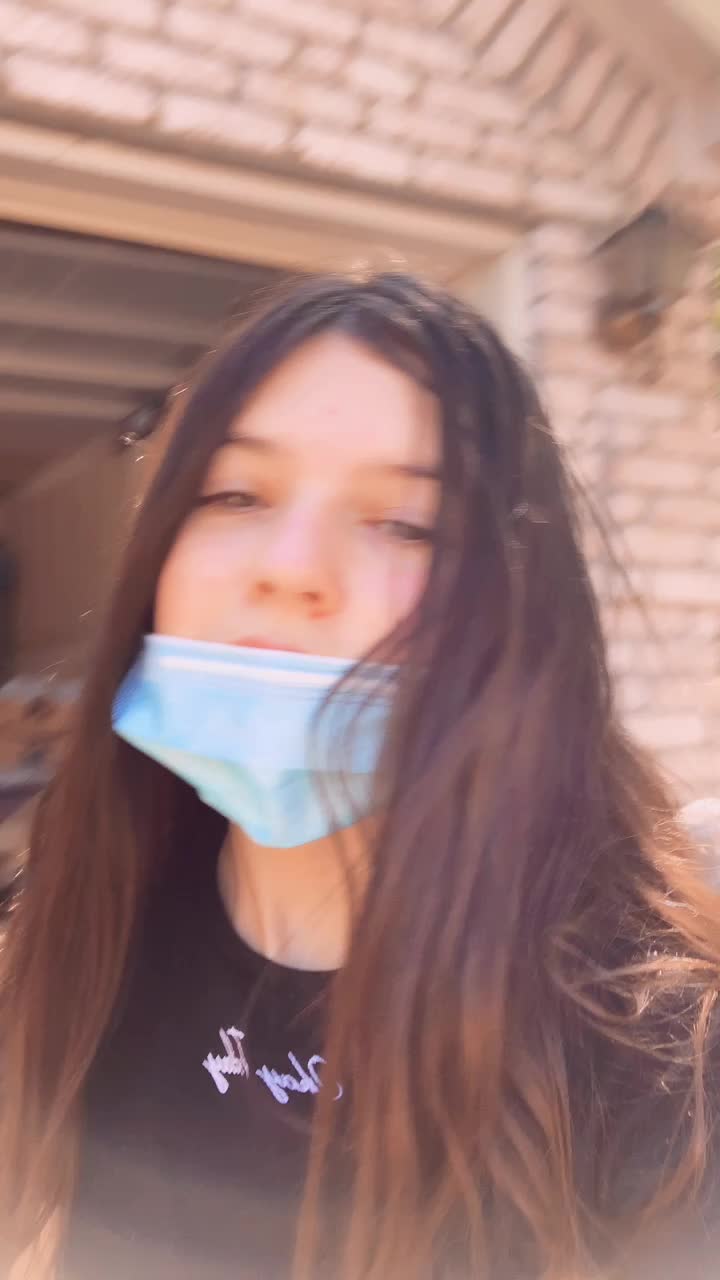 @🥺