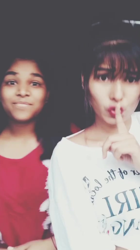 @Simran👑