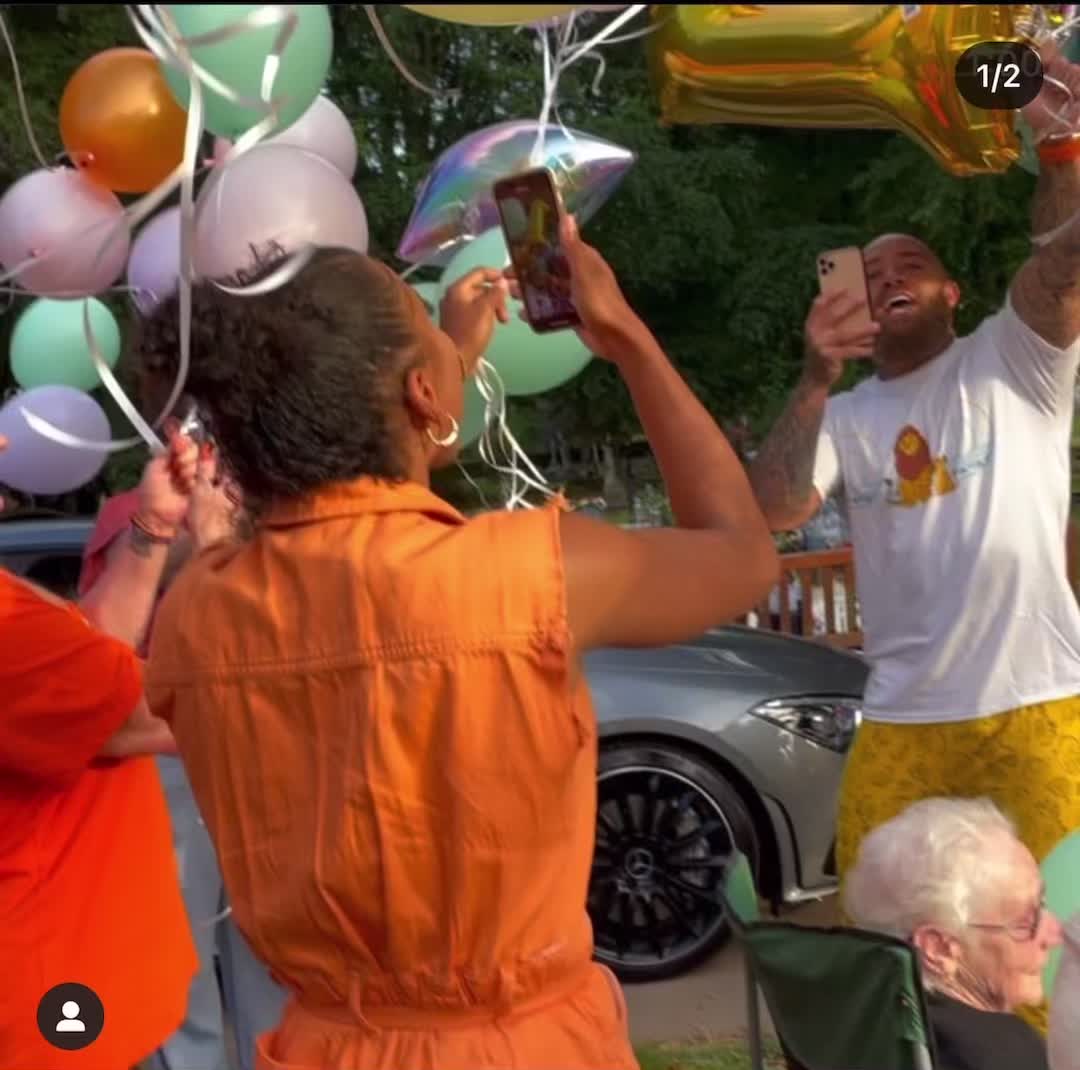 @🧡🦁...Lets go Champ...🦁🧡