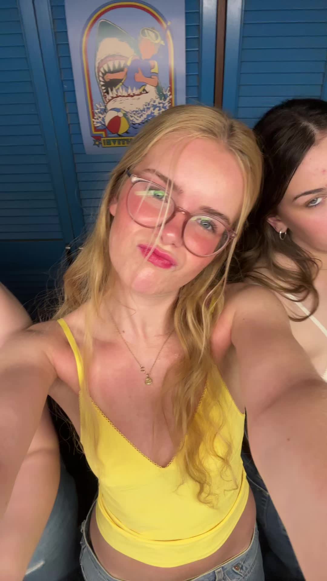@Liv🦕