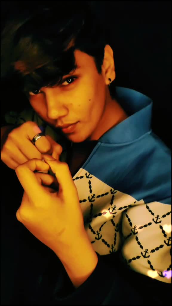 @شاہباز 🍀