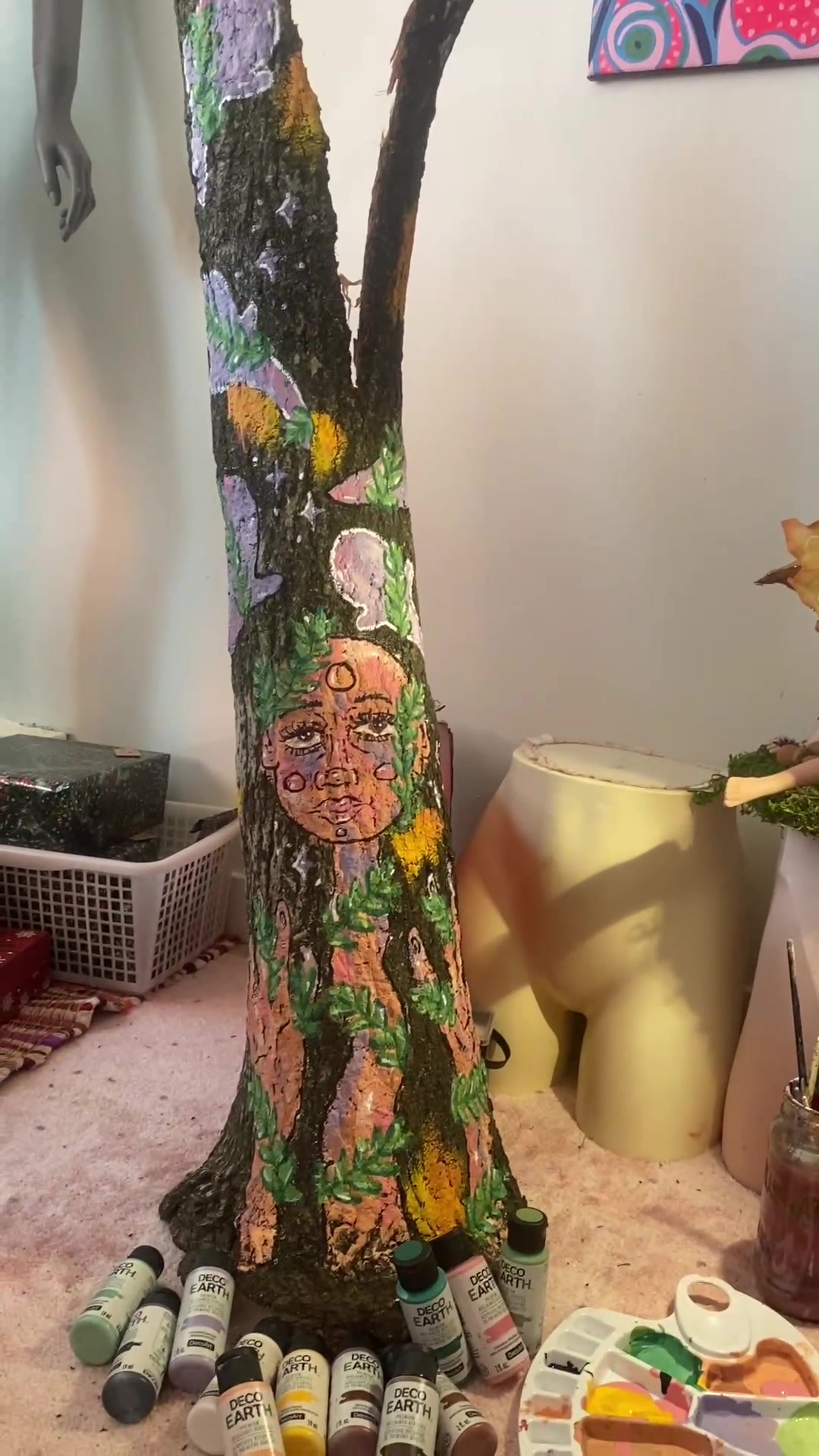 @Tianna Hall🌿Artist