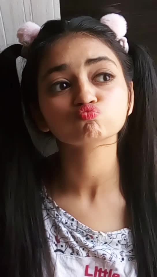 @👑Anjali🎶