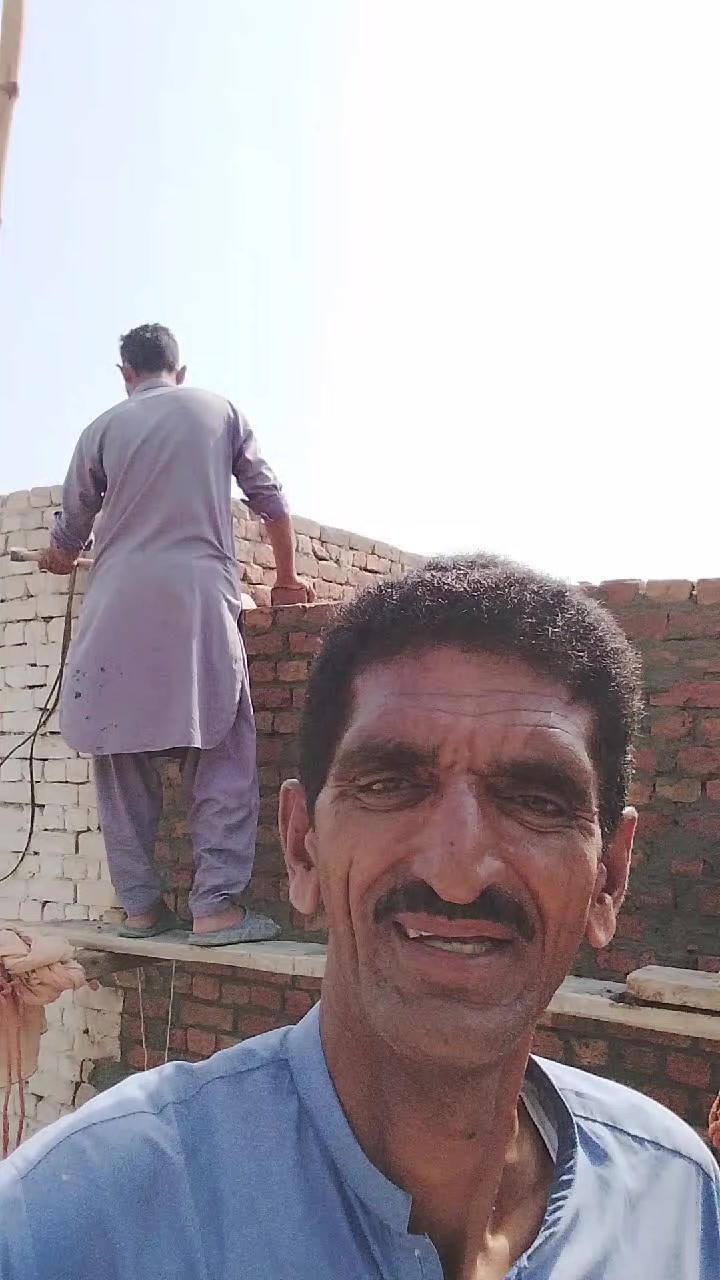 @m Khalid Abbas