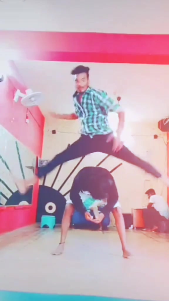 @😜 VENKY 😜