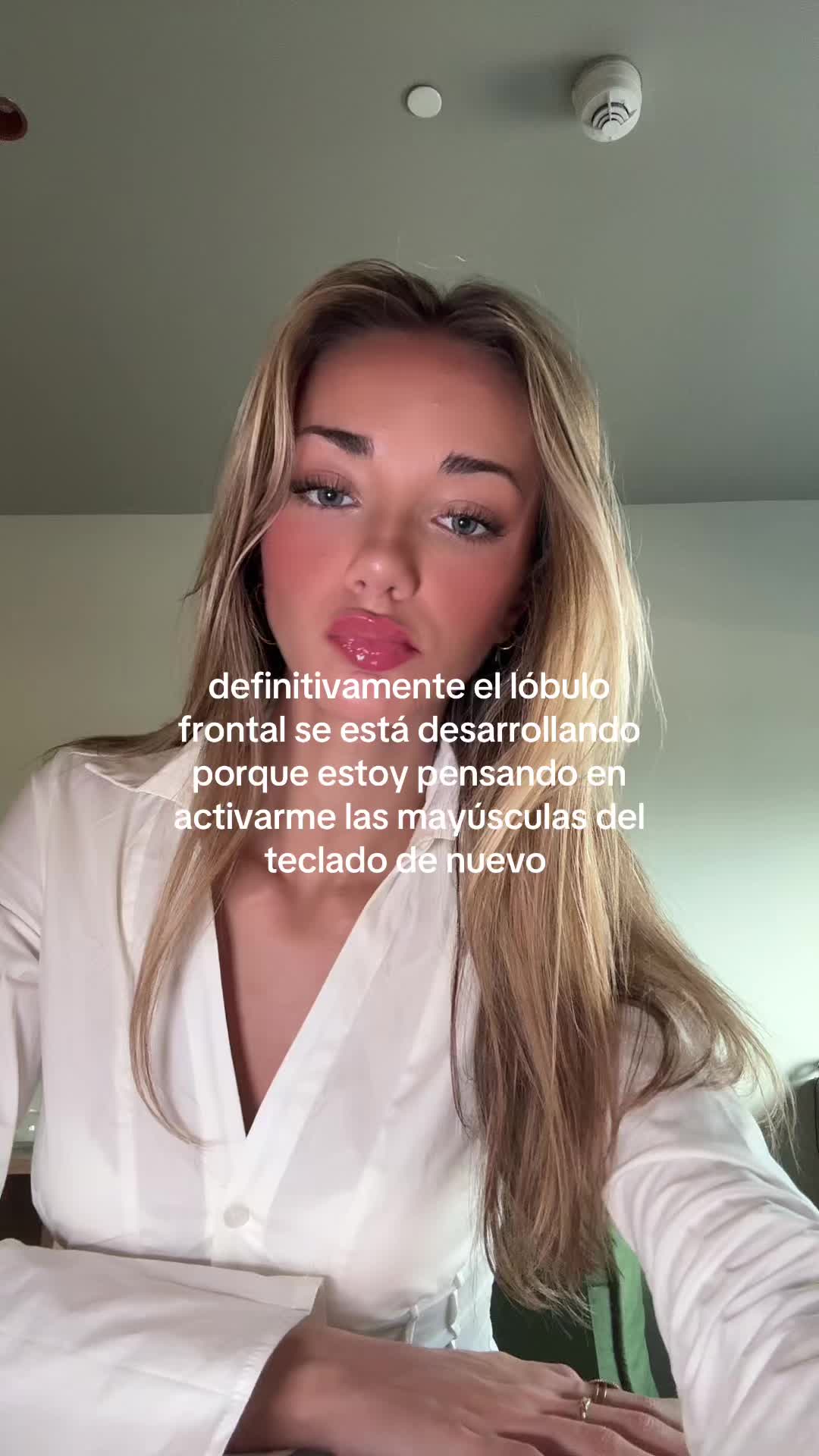 @AINA CARDELL